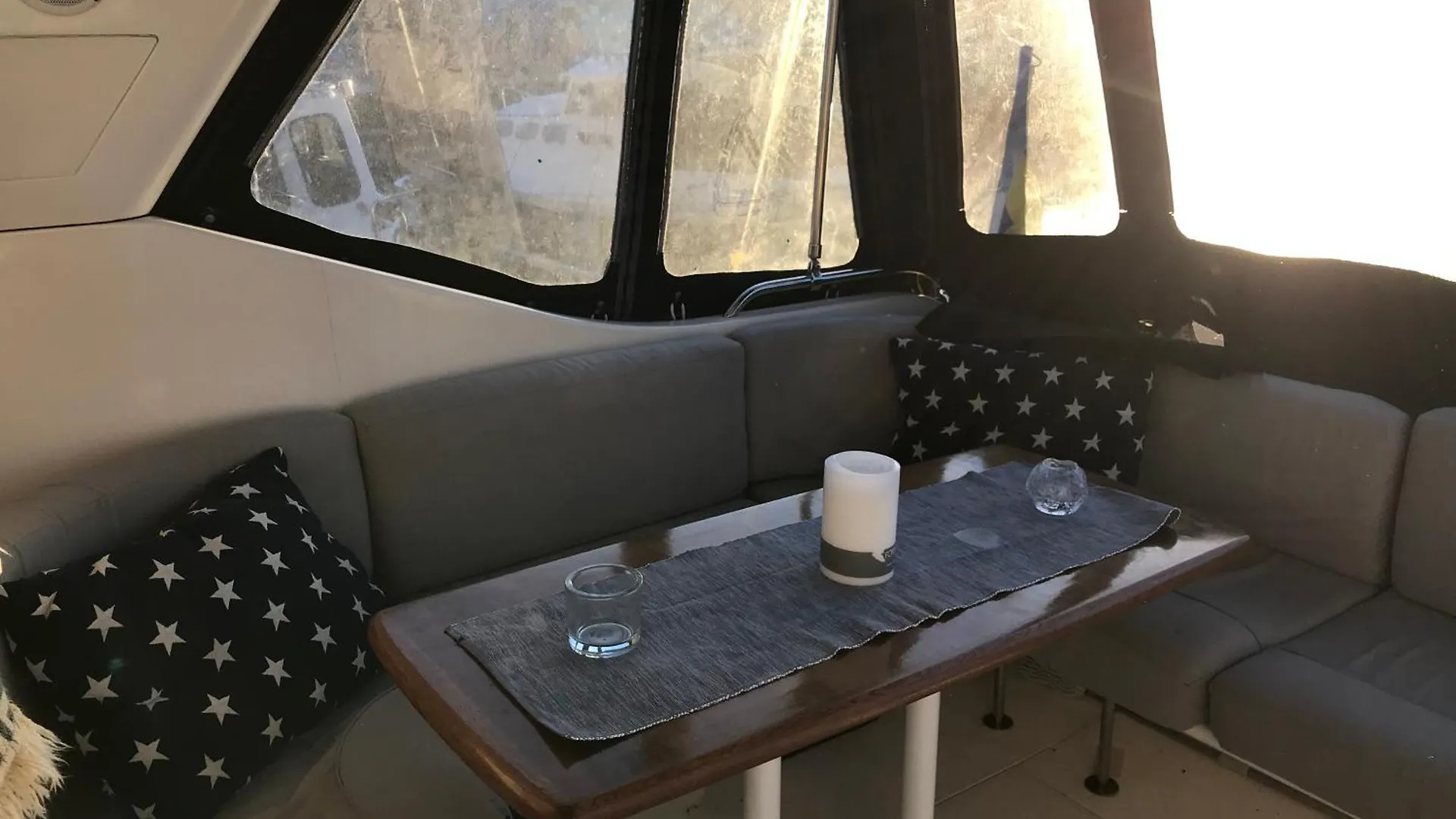 Bateau-hôtel Prinsessan I Lilla Bommen Göteborg Suède